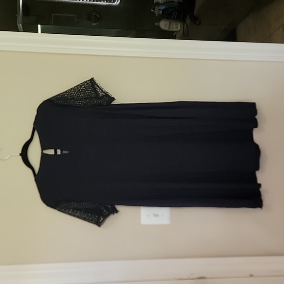 Dress - Picture 2 of 5